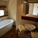Le Cote D'elle Nyaraló *